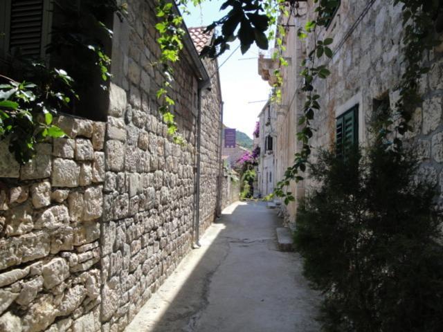 Apartments Haracic Hvar Town Exterior foto